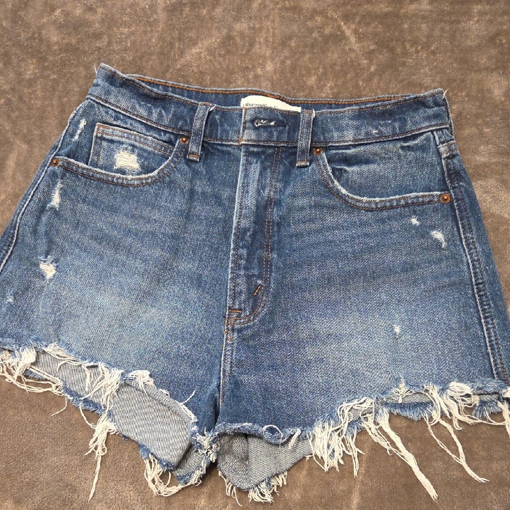 Abercrombie & Fitch Ultra high Rise Mom Short
